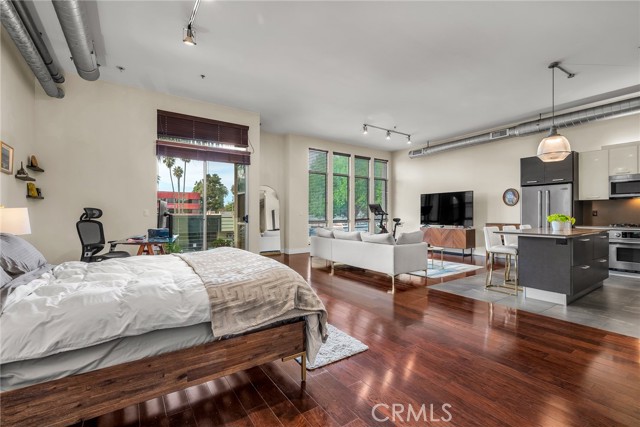 Detail Gallery Image 14 of 21 For 13320 Beach #202,  Marina Del Rey,  CA 90292 - 2 Beds | 2 Baths