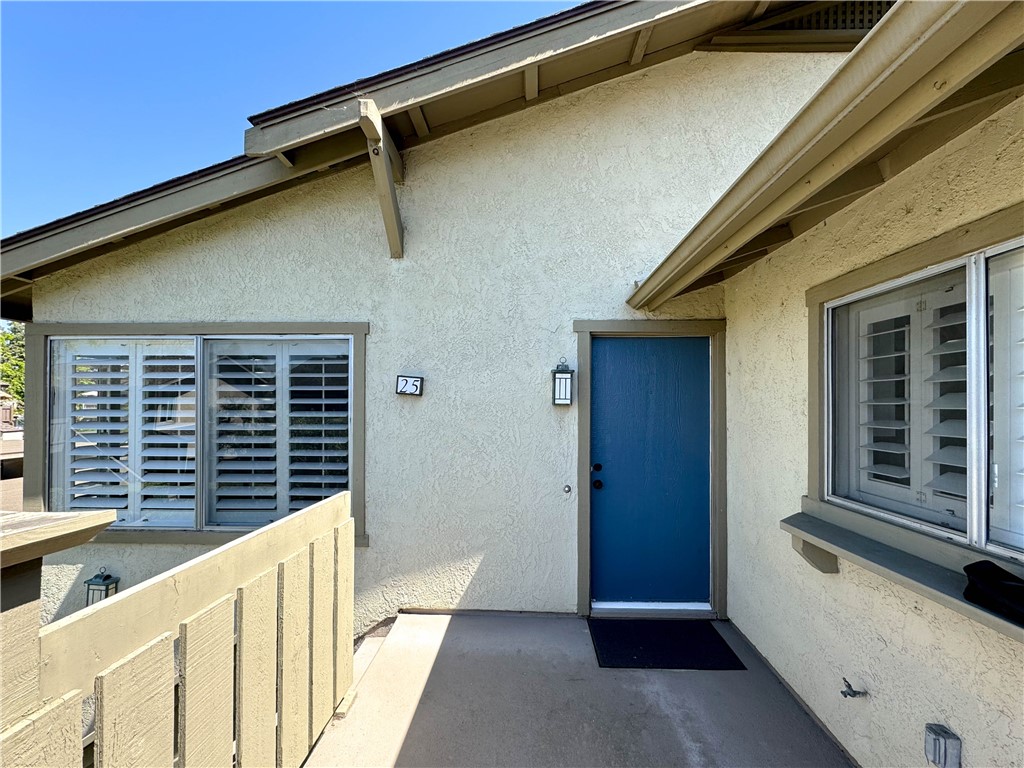 25 Smokestone #31, Irvine, CA 92614