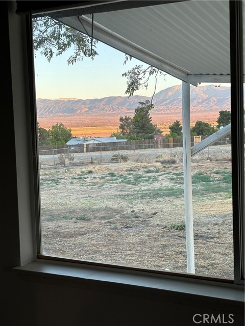 Detail Gallery Image 27 of 37 For 16104 Stagecoach Ave, Palmdale,  CA 93591 - 3 Beds | 2 Baths