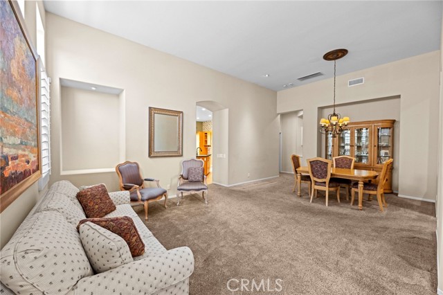 Image 5 of 36 For 41799 Cascades Court