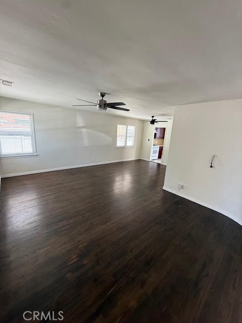 11300 Emelita Street, North Hollywood CA: https://media.crmls.org/medias/5cb74c79-efda-417b-9525-adfbbfa4da81.jpg