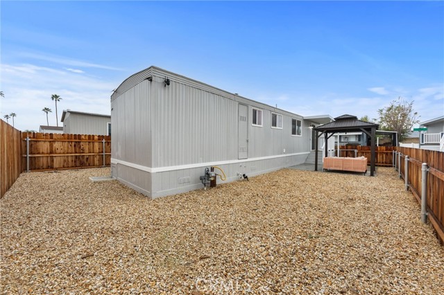 Detail Gallery Image 22 of 41 For 306 Kings Ln, Bakersfield,  CA 93308 - 2 Beds | 1 Baths