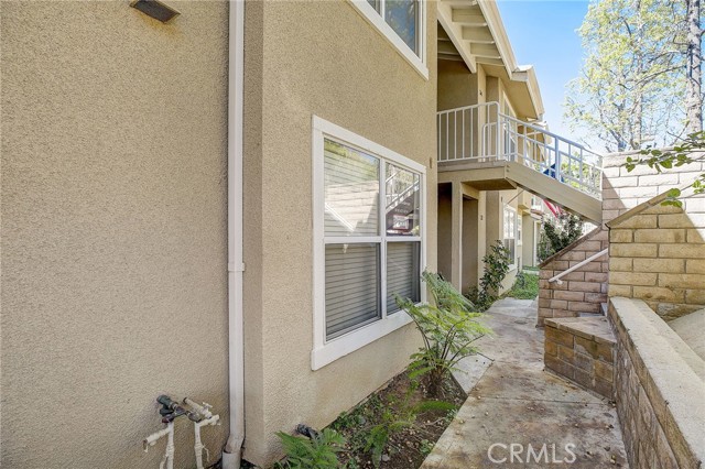 Detail Gallery Image 5 of 49 For 2731 Erringer Rd #35,  Simi Valley,  CA 93065 - 1 Beds | 1 Baths