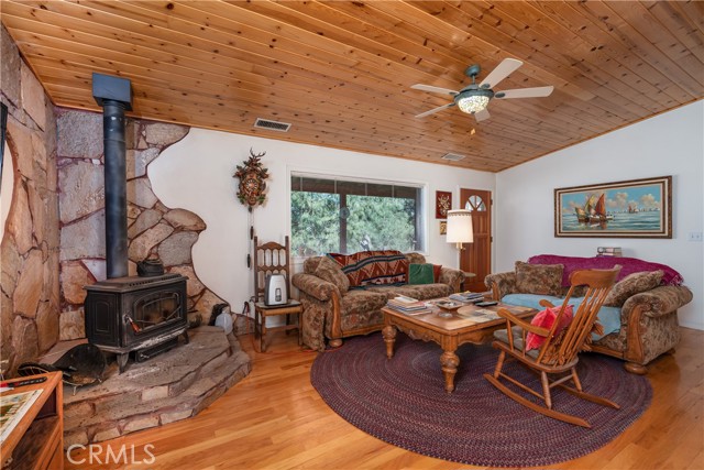 Detail Gallery Image 9 of 36 For 45464 Sno Flake Ln, Ahwahnee,  CA 93601 - 3 Beds | 2 Baths