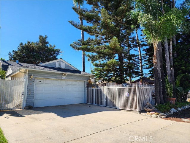 14831 Domart Avenue, Norwalk CA: https://media.crmls.org/medias/5cb88290-932d-4d77-ac8f-adafd3eed86b.jpg