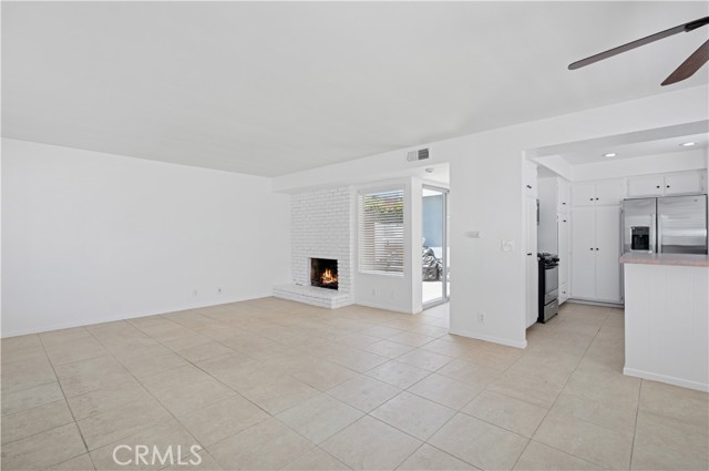 Detail Gallery Image 3 of 18 For 705 Orchid Ave, Corona Del Mar,  CA 92625 - 3 Beds | 3 Baths
