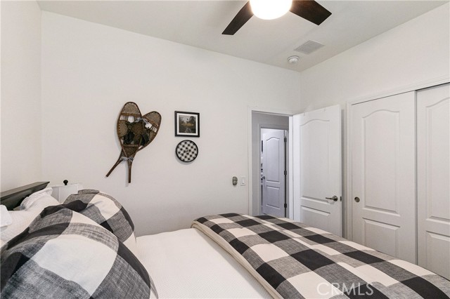 Detail Gallery Image 13 of 19 For 27500 State Highway 189 #62,  Lake Arrowhead,  CA 92317 - 2 Beds | 2 Baths