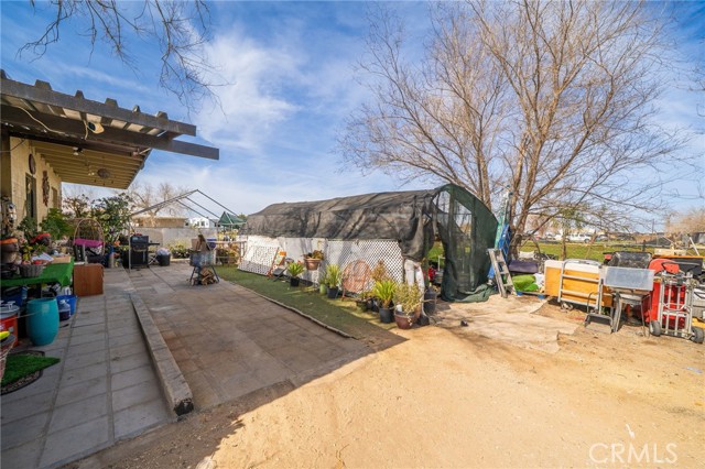 Detail Gallery Image 38 of 66 For 11986 White Ave, Adelanto,  CA 92301 - 4 Beds | 3 Baths