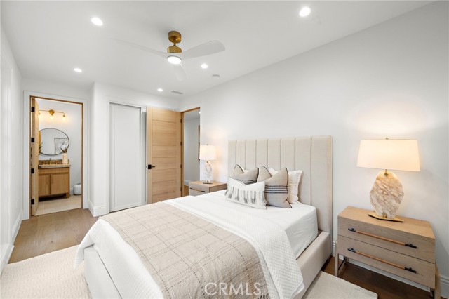 48 Belcourt Drive, Newport Beach CA: https://media.crmls.org/medias/5cbbbedb-7828-4197-8c09-26923ad36b25.jpg