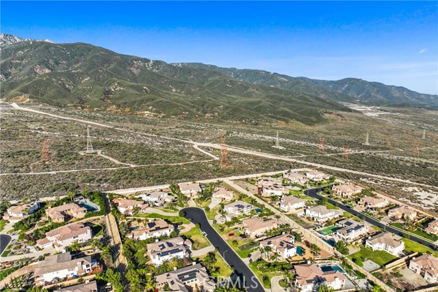 4925 Lone Acres Court, Rancho Cucamonga CA: https://media.crmls.org/medias/5cbc46f0-3427-4f42-8e2f-6dd0a2ae5c1b.jpg