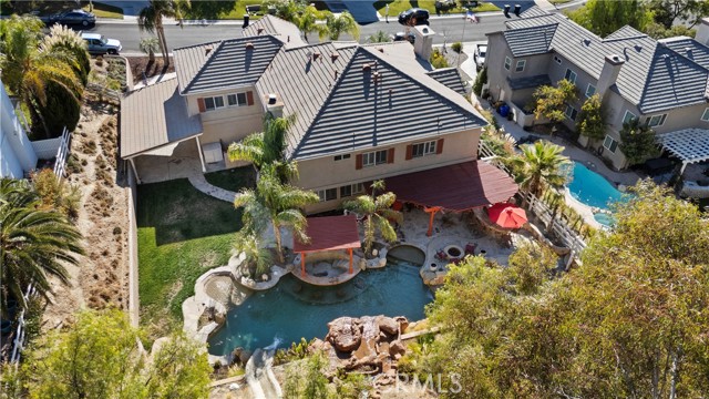 15355 Michael Crest Drive, Canyon Country CA: https://media.crmls.org/medias/5cbd9903-f2b1-4821-b88e-28740220c7b4.jpg
