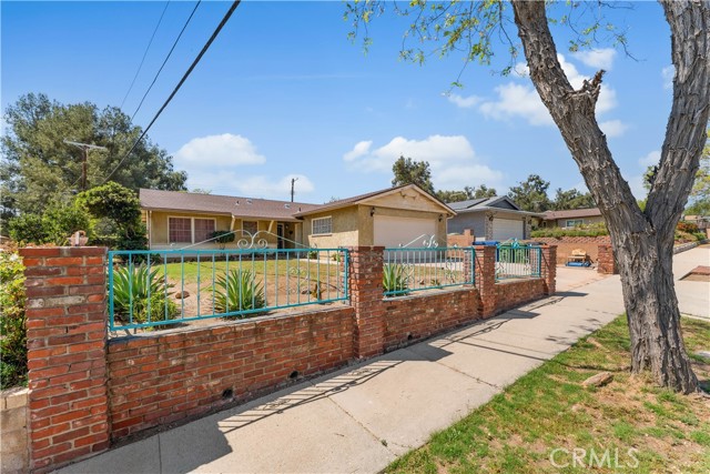 Detail Gallery Image 6 of 41 For 13525 Simshaw, Sylmar,  CA 91342 - 3 Beds | 2 Baths