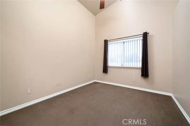 18463 Orange Street, Hesperia CA: https://media.crmls.org/medias/5cc19d47-e85c-49c1-b8f0-f22d637c4b51.jpg