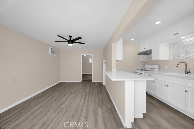 Detail Gallery Image 13 of 53 For 5572 Saint Ann Ave, Cypress,  CA 90630 - 5 Beds | 2 Baths