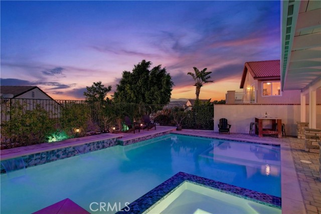 Image 1 of 33 For 731 Ridgeview