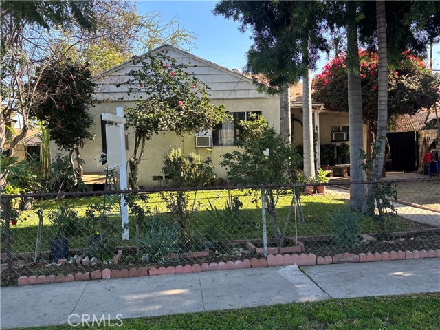 4306 baldwin park Boulevard, Baldwin Park CA: https://media.crmls.org/medias/5cc27f89-5f31-4ffe-a213-07d14a9162dc.jpg