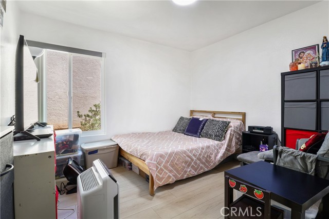 Detail Gallery Image 17 of 32 For 5700 Etiwanda Ave #105,  Tarzana,  CA 91356 - 3 Beds | 2 Baths