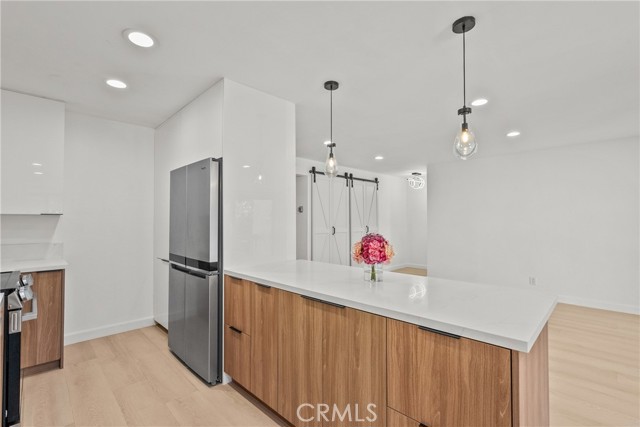 Detail Gallery Image 14 of 43 For 23675 Park Capri #24,  Calabasas,  CA 91302 - 2 Beds | 2 Baths