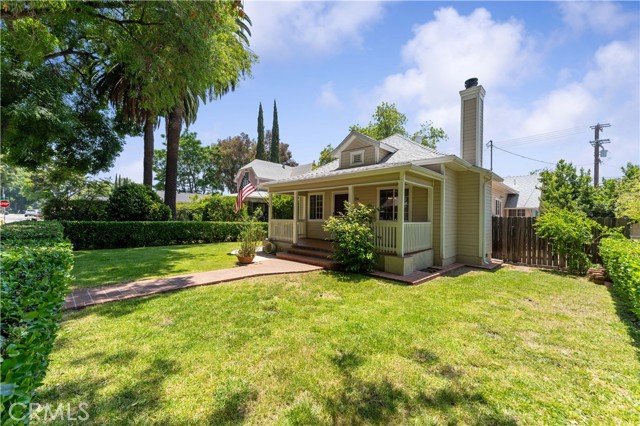 2364 6th Street, La Verne CA: https://media.crmls.org/medias/5cc3c23f-0a07-4d82-9415-edcaaafa65b3.jpg