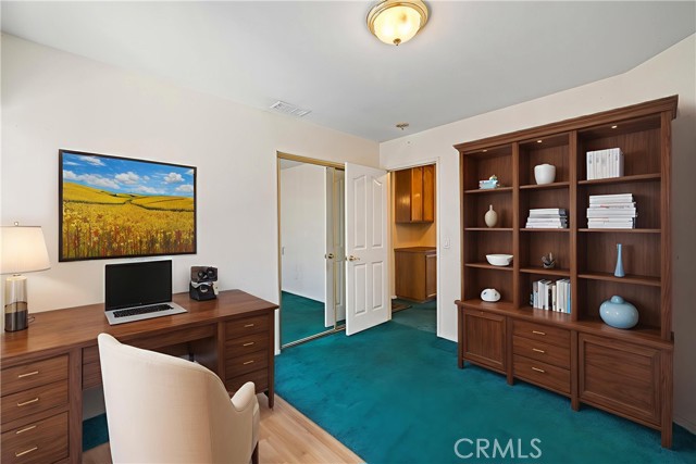 27081 School Park Drive, Menifee CA: https://media.crmls.org/medias/5cc52abc-f8f5-46dc-939f-aa82f389fbb2.jpg
