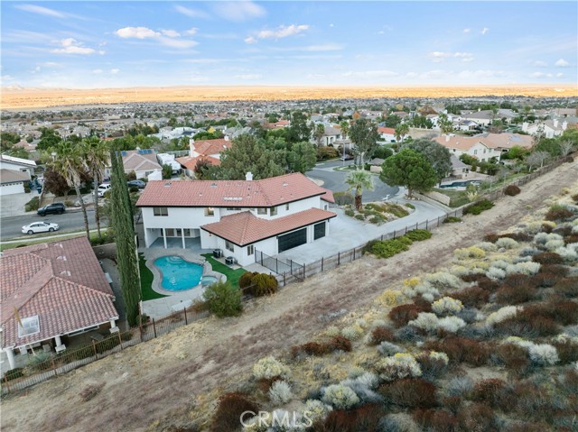 Detail Gallery Image 8 of 59 For 6710 Sycamore Ln, Palmdale,  CA 93551 - 4 Beds | 3 Baths