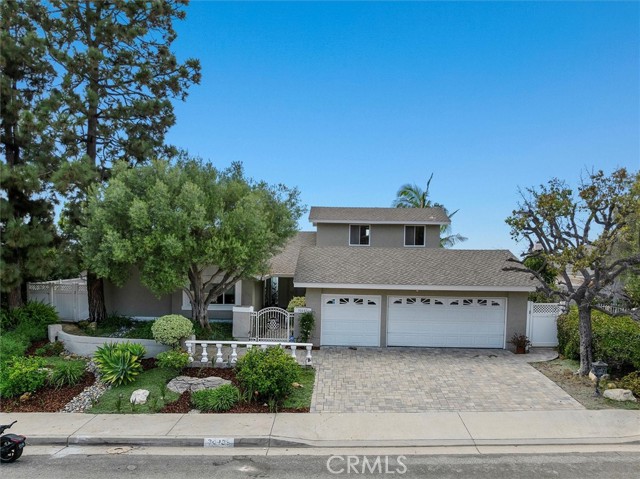 Detail Gallery Image 2 of 25 For 30435 Camino Porvenir, Rancho Palos Verdes,  CA 90275 - 4 Beds | 3 Baths