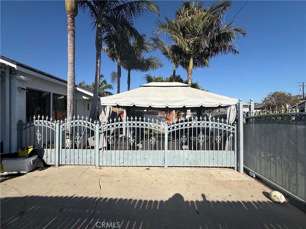 MLS #DW26139980 image #2
