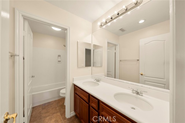 Detail Gallery Image 58 of 75 For 26640 via Bellazza, Valencia,  CA 91381 - 3 Beds | 2/1 Baths