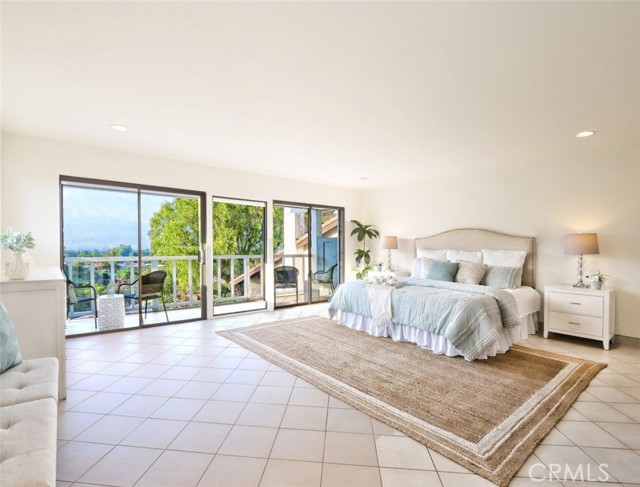 4358 Cartesian Circle, Palos Verdes Peninsula CA: https://media.crmls.org/medias/5cc7ff3a-d06d-43ec-b61f-51587ce6ba55.jpg