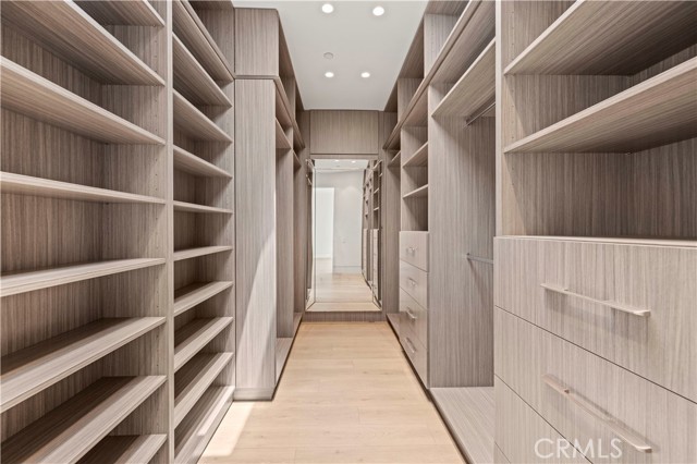 Detail Gallery Image 61 of 75 For 4532 Katherine, Sherman Oaks,  CA 91423 - 6 Beds | 6/1 Baths