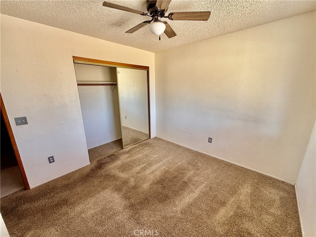 https://media.crmls.org/medias/5cc9478a-4167-4e14-94c3-f749ea10f550.jpg?preset=X-Large