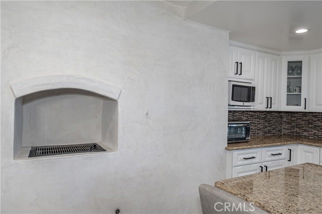 Image 14 of 65 For 824 Dune  