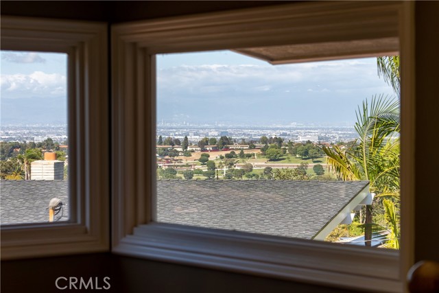 2309 Colt Road, Rancho Palos Verdes, California 90275, 5 Bedrooms Bedrooms, ,4 BathroomsBathrooms,Residential,Sold,Colt,SB22060138