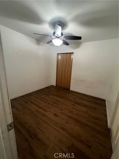 9810 Sharon Avenue, Riverside CA: https://media.crmls.org/medias/5ccc6eb9-0e9a-4abe-a95e-9bd174f7721f.jpg