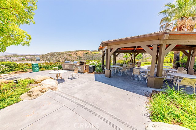 Detail Gallery Image 58 of 62 For 17730 Wren Dr, Canyon Country,  CA 91387 - 5 Beds | 3 Baths