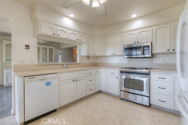 Detail Gallery Image 10 of 55 For 135 Riverview Dr, Oroville,  CA 95966 - 3 Beds | 2 Baths