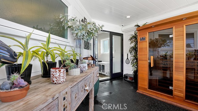 Detail Gallery Image 42 of 71 For 213 Marguerite, Corona Del Mar,  CA 92625 - 3 Beds | 2/1 Baths