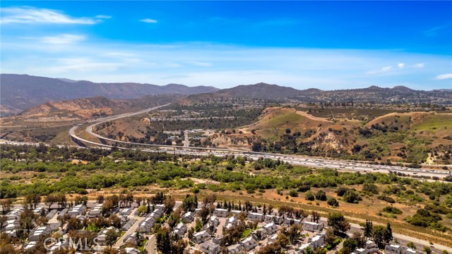 6211 Newhaven Court, Yorba Linda CA: https://media.crmls.org/medias/5ccdcbd7-4617-46e6-9989-481748db9a1c.jpg