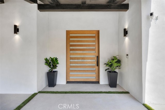 Drew Fenton | 17433 Camino De Yatasto Pacific Palisades CA | MLS: 7355290