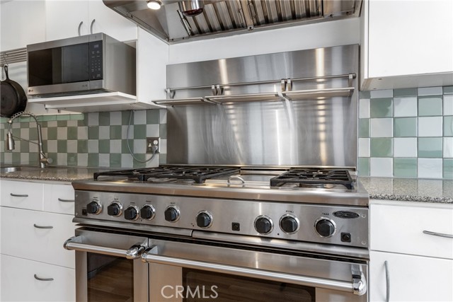 7990 San Gabriel Road, Atascadero CA: https://media.crmls.org/medias/5ccfd4a9-34a1-4ab5-98e4-119aec75227d.jpg