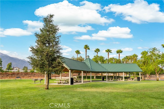 Detail Gallery Image 3 of 38 For 7224 Parkside Pl, Rancho Cucamonga,  CA 91701 - 3 Beds | 2/1 Baths