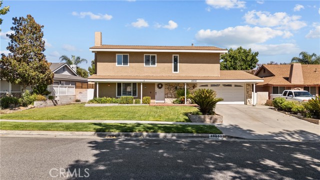 Detail Gallery Image 1 of 1 For 28032 Wellston Dr, Saugus,  CA 91350 - 5 Beds | 3 Baths