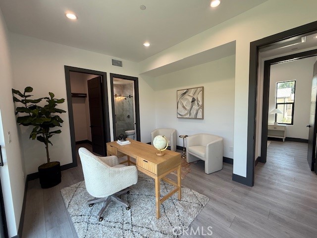 19525 Cantara Street, Reseda Ranch CA: https://media.crmls.org/medias/5cd09496-f44f-41da-ace0-3498da3eb606.jpg