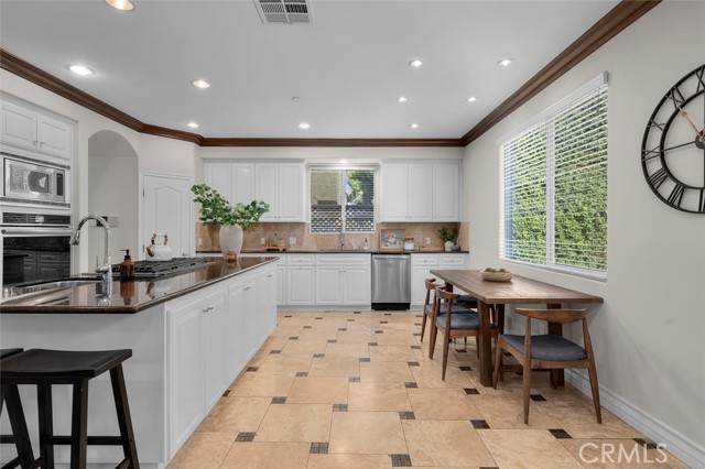 2016 Robinson Street, Redondo Beach CA: https://media.crmls.org/medias/5cd15c26-f215-448a-a95f-b10d87e2bf89.jpg
