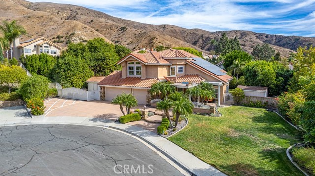 Detail Gallery Image 3 of 63 For 5530 Meadow Lake Lane, Yorba Linda,  CA 92887 - 4 Beds | 3 Baths