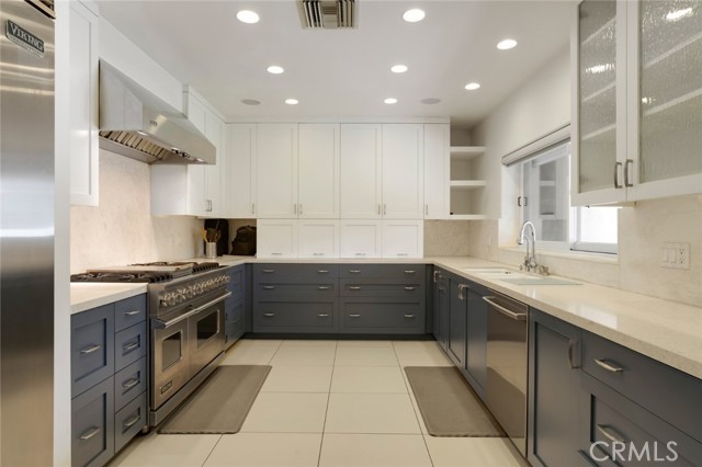 Image 15 of 58 For 2205 Catalina Street