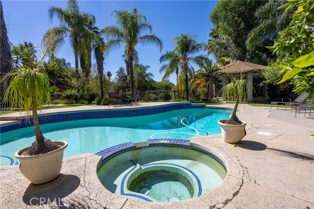 628 Sunnyside Avenue, Redlands CA: https://media.crmls.org/medias/5cd259b6-19f9-4872-af8f-d82b2b986796.jpg