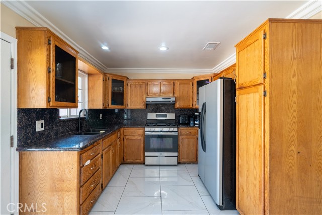 24150 Groven Ln, Moreno Valley, CA 92557 photo 12