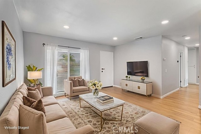 Detail Gallery Image 11 of 63 For 806 S Sandalwood Ave, Bloomington,  CA 92316 - 3 Beds | 2 Baths