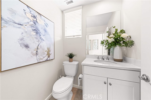 Detail Gallery Image 24 of 63 For 109 Bumblebee, Irvine,  CA 92618 - 4 Beds | 3/1 Baths